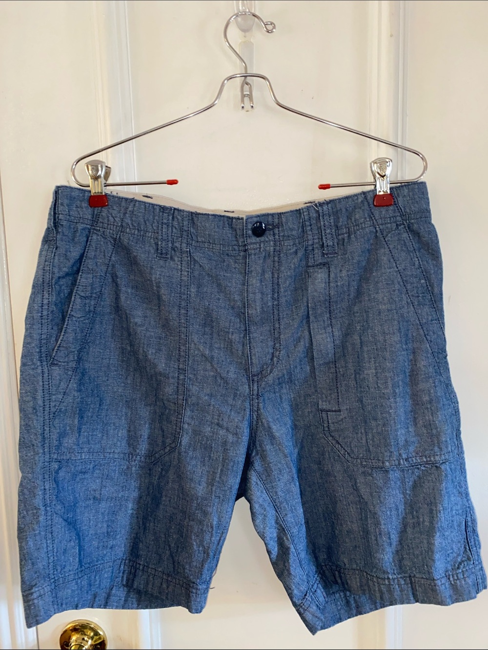 Men’s Country Road Blue Chambray Shorts